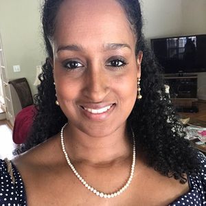 Meet your Posher, Alisa